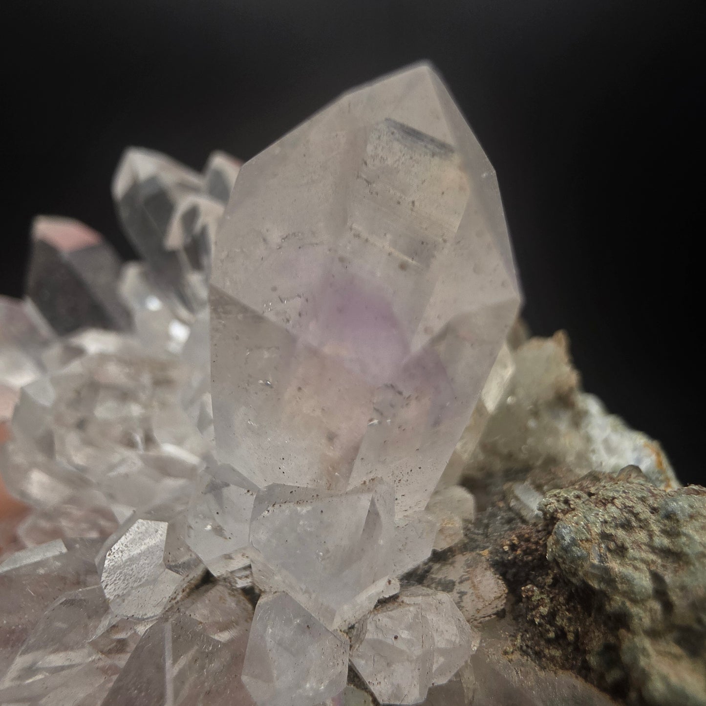 Quartz Flower - Goboboseb