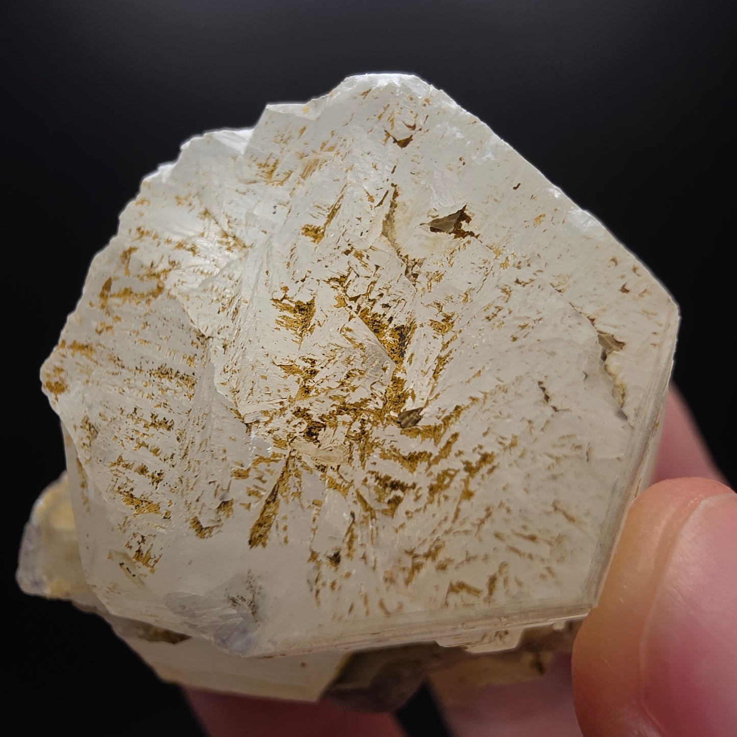 Calcite - Dalnegorsk, Russia