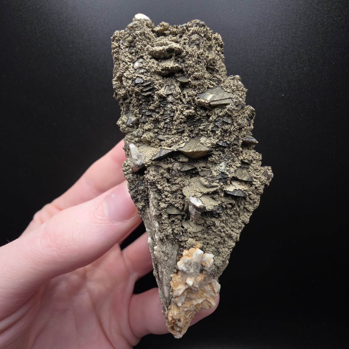Calcite - Dalnegorsk, Russia