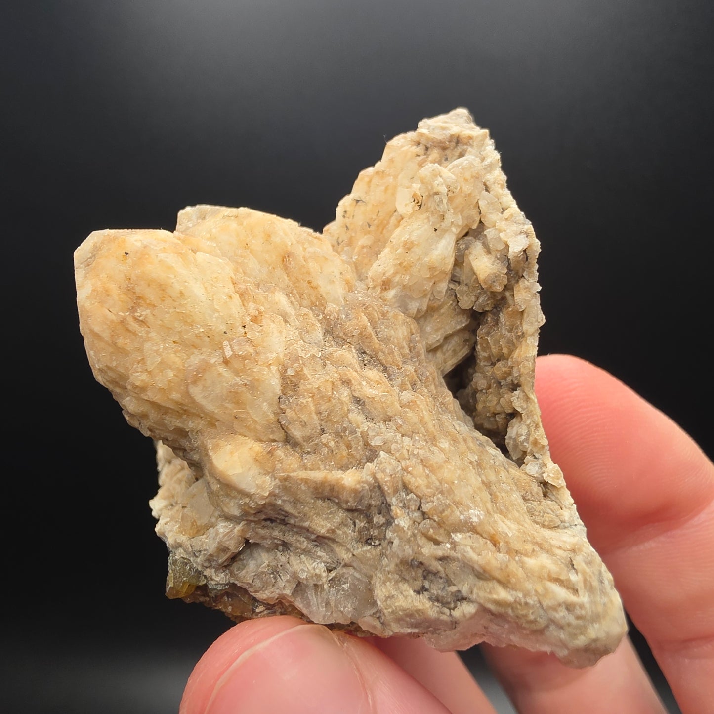 Calcite after Quartz - Dalnegorsk