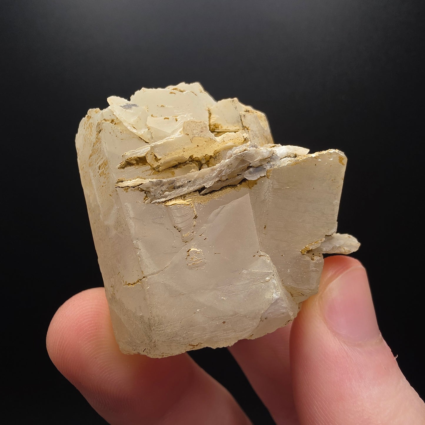 Calcite - Dalnegorsk, Russia
