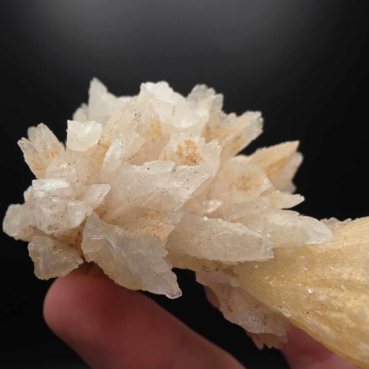 Calcite - Dalnegorsk, Russia