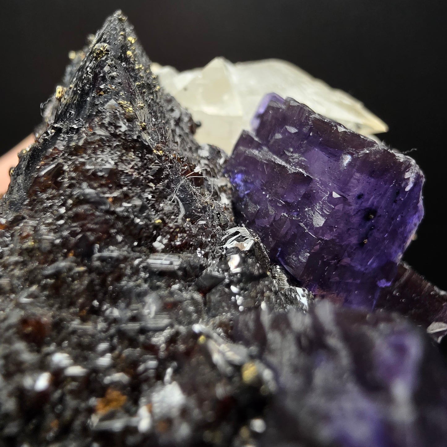 Fluorite, Calcite, Sphalerite - Elmwood Mine